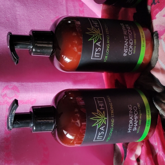 It's a Hit for Long and Strong Hair Set - Picture 2 of 3